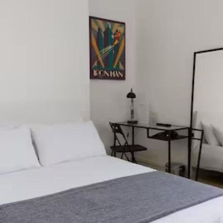 Stylish Double Room In City Centre - Shared Bathroom - Parking Preston  Kültér fotó
