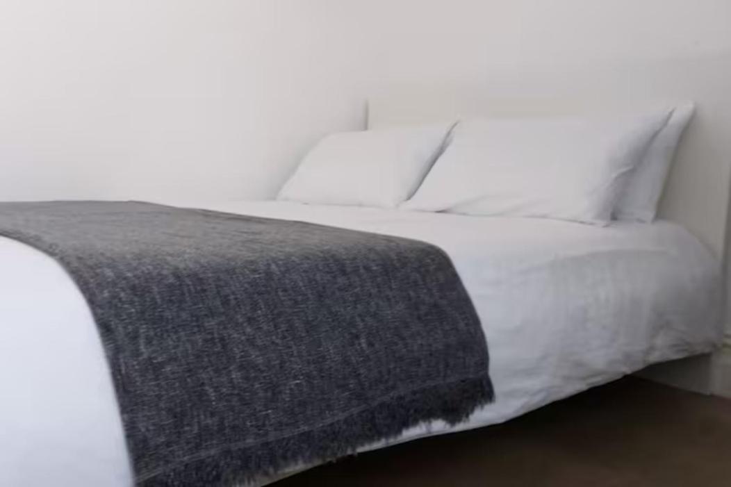 Stylish Double Room In City Centre - Shared Bathroom - Parking Preston  Kültér fotó